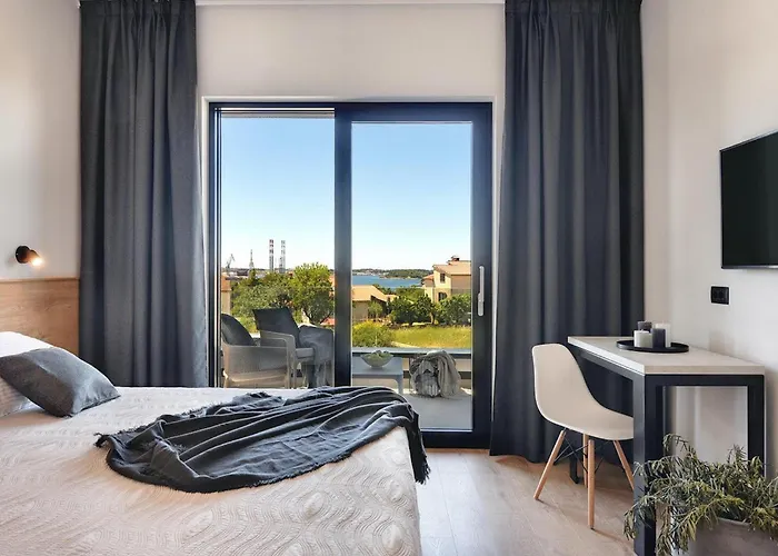 Aquarius Будинок відпочинку *